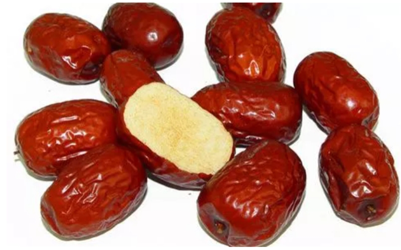 紅棗和它一起泡，每天一杯，濕氣消，臉色更紅潤！